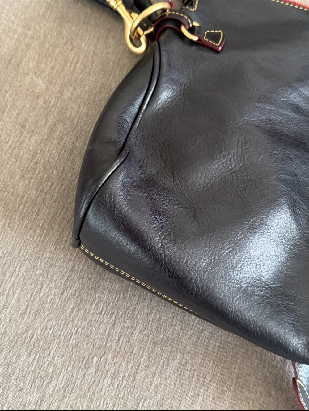 Dooney & Bourke - Picture 8 of 9